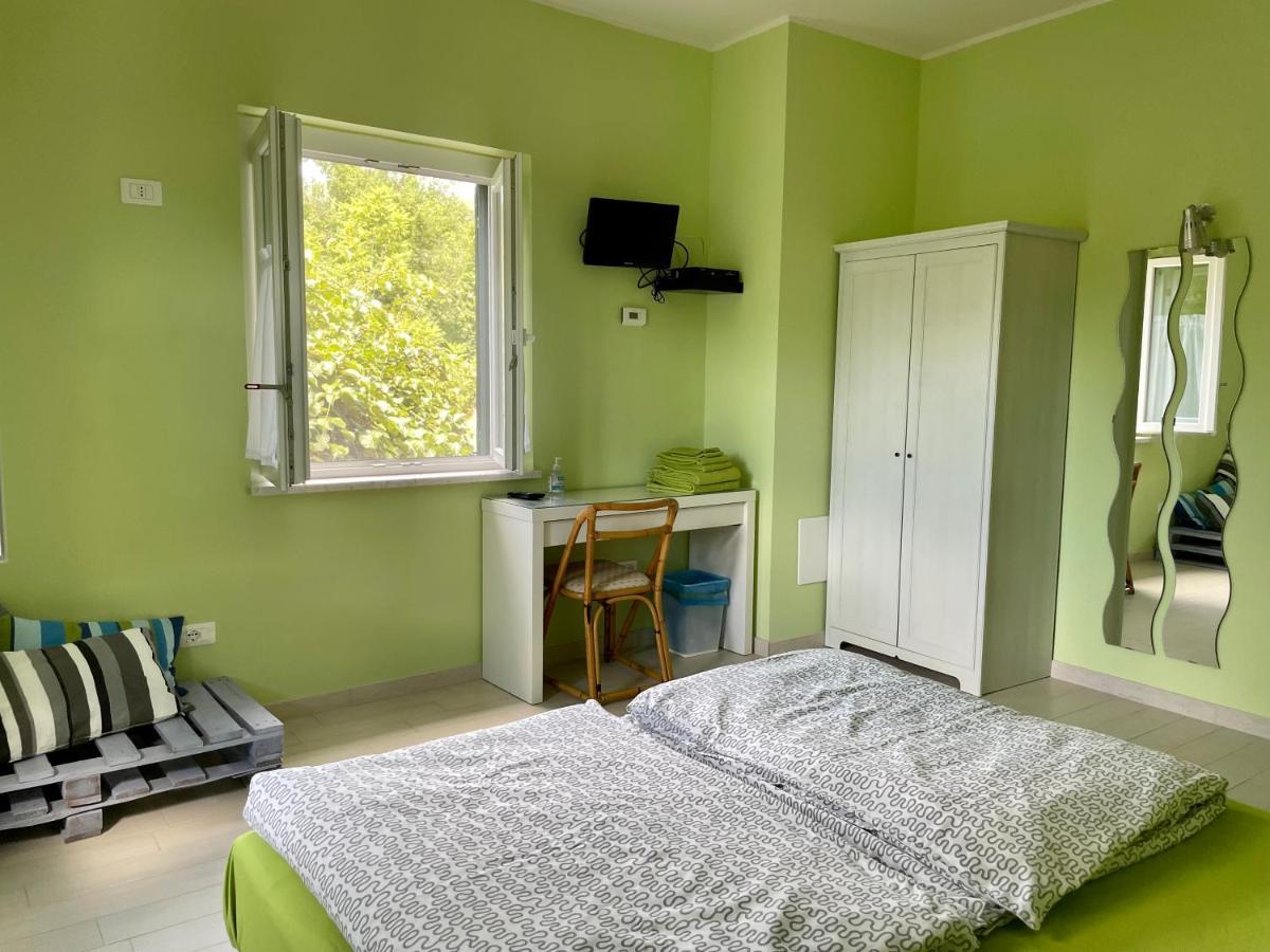 Impronte Nel Bosco Bed and Breakfast Calice al Cornoviglio Εξωτερικό φωτογραφία